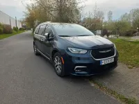 Gebraucht Chrysler Pacifica 272 PS (200 kW) 2023 Blau Van