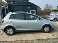 Second-hand VW Golf V 105 CP (77 kW) 2007 Verde Berlinǎ