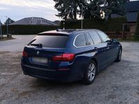 Gebraucht BMW 530 258 PS (189 kW) 2016 Blau Kombi