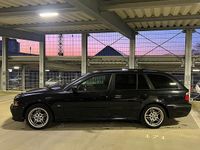 Gebraucht BMW 525 192 PS (141 kW) 2001 Schwarz Kombi