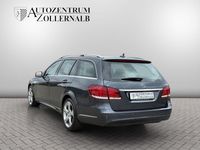 Gebraucht Mercedes E250 Elegance 204 PS (150 kW) 2014 Grau Kombi
