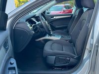 Gebraucht Audi A4 160 PS (117 kW) 2010 Silber Limousine