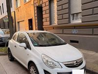 Gebraucht Opel Corsa Selection 70 PS (51 kW) 2011 Weiß Kleinwagen