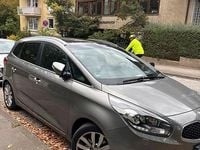 Gebraucht Kia Carens 140 PS (102 kW) 2013 Silber Van / Kleinbus