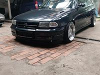 Gebraucht Opel Astra 160 PS (117 kW) 1993 Schwarz Coupé