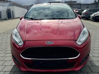 Gebraucht Ford Fiesta Celebration 101 PS (74 kW) 2016 Rot Kleinwagen