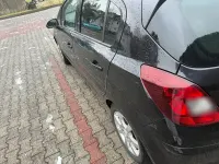 Usata Opel Corsa 90 CV (66 kW) 2010 Nero Utilitaria
