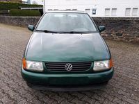 Gebraucht VW Polo 75 PS (55 kW) 1998 Grün Kleinwagen