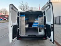 Gebraucht Opel Vivaro 120 PS (88 kW) 2018 Weiß Van / Kleinbus