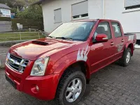Second-hand Isuzu D-Max 163 CP (119 kW) 2007 Roșu SUV