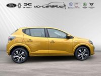 Neu Dacia Sandero Expression 101 PS (74 kW) 2026 Amber yellow Kleinwagen