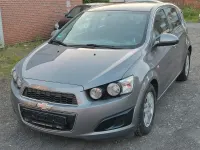 Gebraucht Chevrolet Aveo 75 PS (55 kW) 2013 Grau Kleinwagen