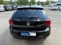 Gebraucht VW Polo Comfortline 95 PS (69 kW) 2019 Schwarz Kleinwagen