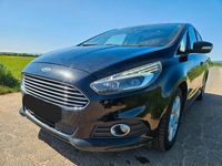 Używany Ford S-MAX Titanium 150 KM (110 kW) 2017 Czarny Minivan