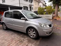 Gebraucht Renault Scénic II 130 PS (95 kW) 2006 Silber Van / Kleinbus