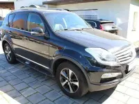 Gebraucht SsangYong Rexton 178 PS (130 kW) 2017 Spaceblack SUV