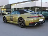 Neu Porsche 992 541 PS (397 kW) 2026 Grün Cabrio