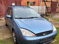 Gebraucht Ford Focus Futura 101 PS (74 kW) 2004 Blau Kombi