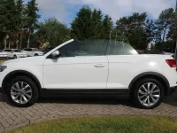 Gebraucht VW T-Roc Cabriolet Style 150 PS (110 kW) 2022 Pure white schwarz Cabrio