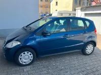 Gebraucht Mercedes A180 109 PS (80 kW) 2010 Blau Limousine