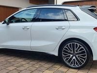 Gebraucht Audi A3 S-Line 150 PS (110 kW) 2024 Weiß Limousine