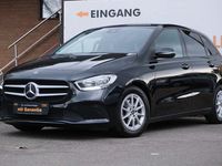 Gebraucht Mercedes B200 150 PS (110 kW) 2020 Kosmosschwarz Van / Kleinbus