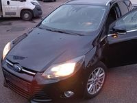 Gebraucht Ford Focus Titanium 125 PS (91 kW) 2013 Schwarz Kombi