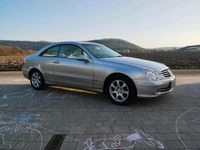 Gebraucht Mercedes CLK320 218 PS (160 kW) 2004 Silber Coupé
