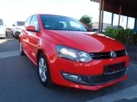 Gebraucht VW Polo Life 69 PS (50 kW) 2014 Rot Limousine