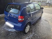 Gebraucht VW Fox 54 PS (39 kW) 2006 Blau Kleinwagen