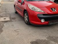 Gebraucht Peugeot 207 95 PS (69 kW) 2008 Rot Kleinwagen