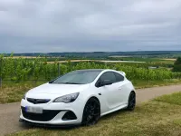 Gebraucht Opel Astra OPC 280 PS (205 kW) 2015 Weiß Kleinwagen