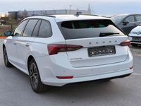 Gebraucht Skoda Octavia Clever 116 PS (85 kW) 2021 Weiß Kombi
