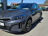 Neu Kia XCeed Spirit 150 PS (110 kW) 2026 Grau SUV