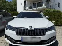Gebraucht Skoda Superb 150 PS (110 kW) 2021 Weiß Kombi
