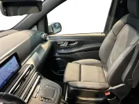 Gebraucht Mercedes V300 237 PS (174 kW) 2025 Hightechsilber metallic Van / Kleinbus