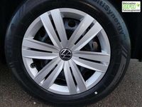 Neu VW Caddy Basis 122 PS (89 kW) 2026 Indiumgrau metallic Van / Kleinbus