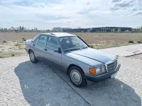 Gebraucht Mercedes 190 122 PS (89 kW) 1992 Grau Limousine