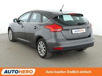 Gebraucht Ford Focus Titanium 125 PS (91 kW) 2016 Grau Limousine