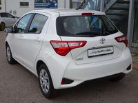Gebraucht Toyota Yaris Comfort 111 PS (81 kW) 2020 Weiß Kleinwagen