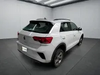 Gebraucht VW T-Roc 110 PS (80 kW) 2024 Grau SUV