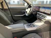 Gebraucht BMW 320 Shadowline 190 PS (139 kW) 2024 Grau Kombi