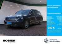 Gebraucht VW Touareg R-line 231 PS (169 kW) 2023 Blau / meloe blue kristalleffekt (metallic) SUV