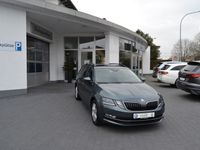 gebraucht Skoda Octavia 1.6 TDI DSG Style Combi