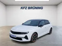 Gebraucht Opel Astra 179 PS (131 kW) 2022 Jade weiß / dach schwarz Kleinwagen