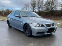 Gebraucht BMW 325 Performance 218 PS (160 kW) 2007 Grau Limousine