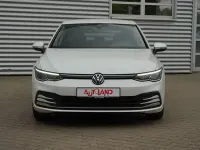 Gebraucht VW Golf VIII Active 110 PS (80 kW) 2021 Weiß Limousine