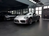Neu Porsche 911 Turbo S 711 PS (522 kW) 2026 Silber