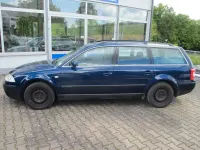 Second-hand VW Passat Trendline 101 CP (74 kW) 2002 Albastru Break