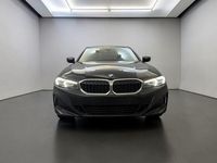 Gebraucht BMW 320 Shadowline 190 PS (139 kW) 2023 Saphirschwarz Limousine